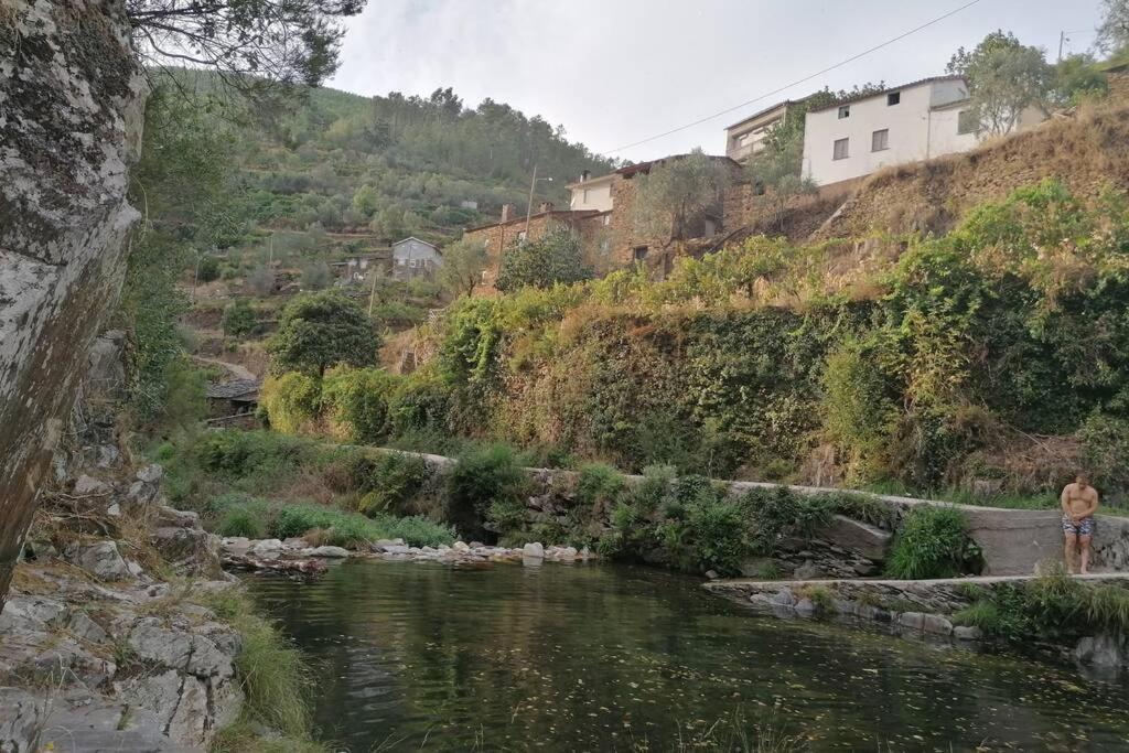 Casa Do Avo Alvaro - Refugio Do Rei Casal do Rei  Екстериор снимка